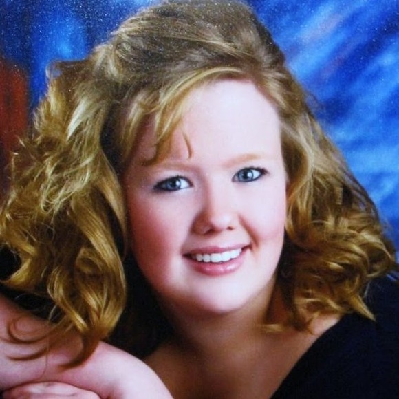 Meet your Posher, Alicia - Picture 1 of 1